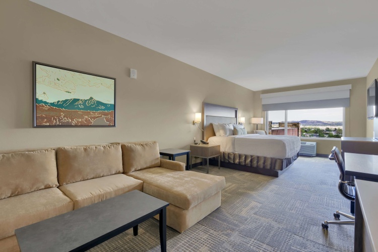 Double Suite