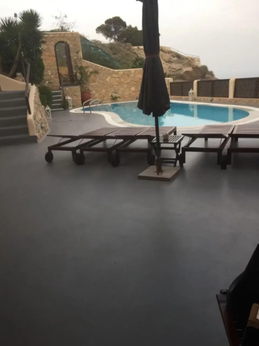 Deus Villa