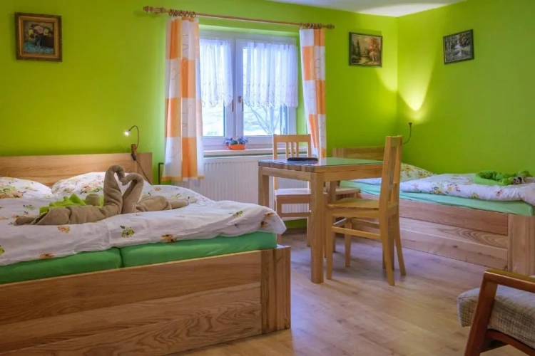 Standard Triple room with mountain view