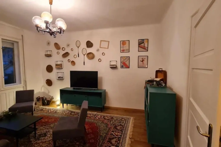 1 Bedroom Apartment