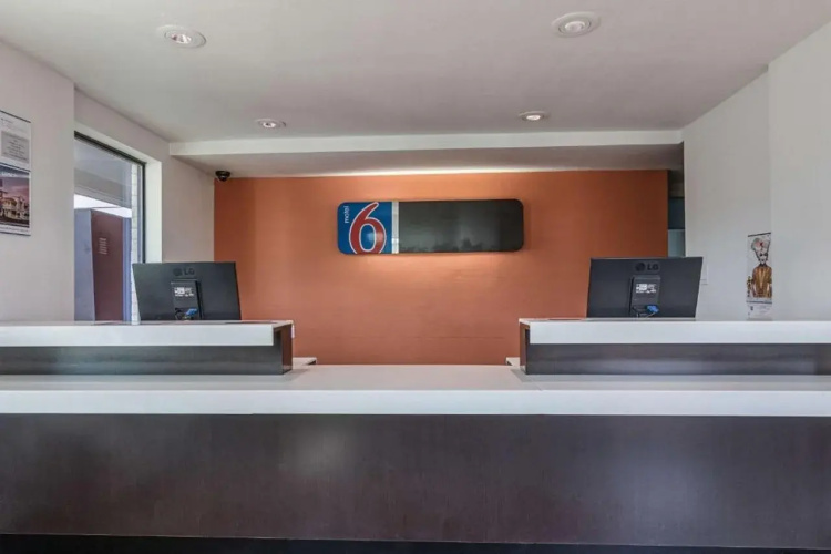 Motel 6 Texarkana, AR