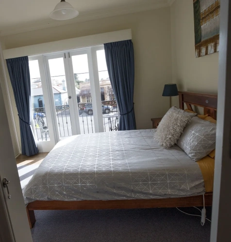 2 Bedrooms Studio