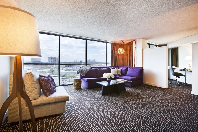 Hotel Derek