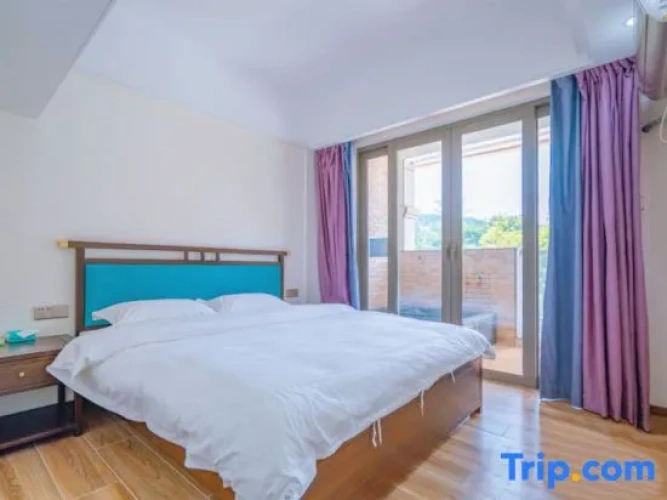 5 Bedrooms Deluxe Villa