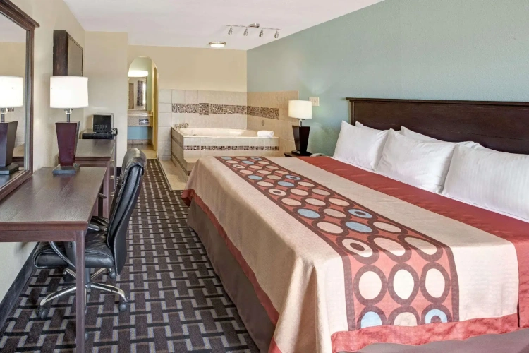 Deluxe Double Suite