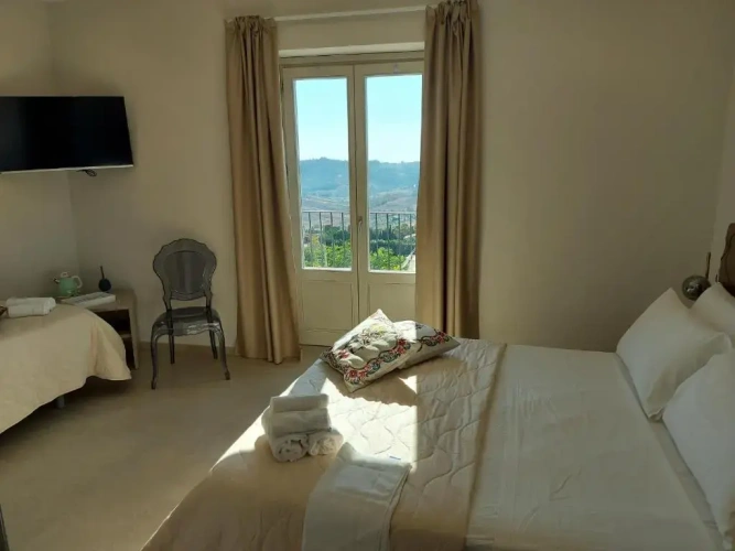 Luxury Triple room
