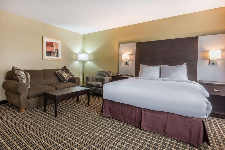 Double Suite