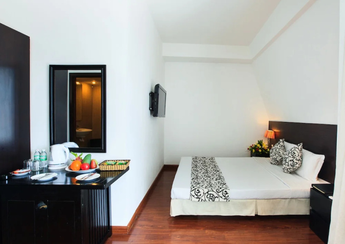 Paragon Villa Hotel