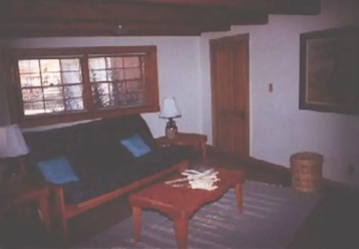 Nora Dixon Place Bed & Breakfast