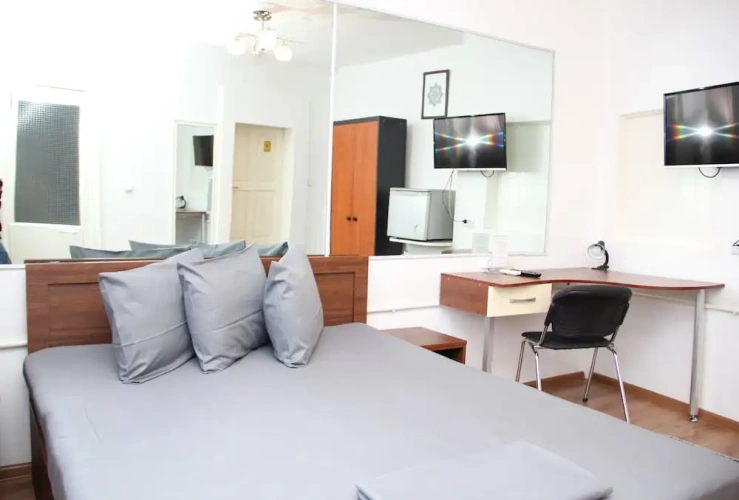 Economy Quadruple room