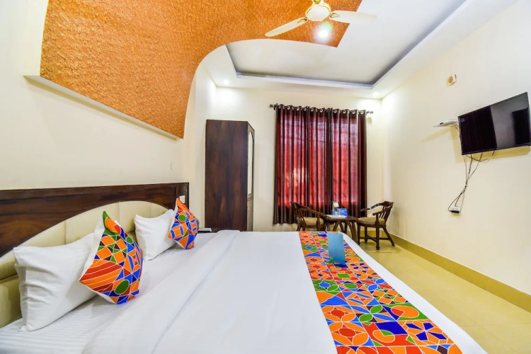 FabHotel JS Regency