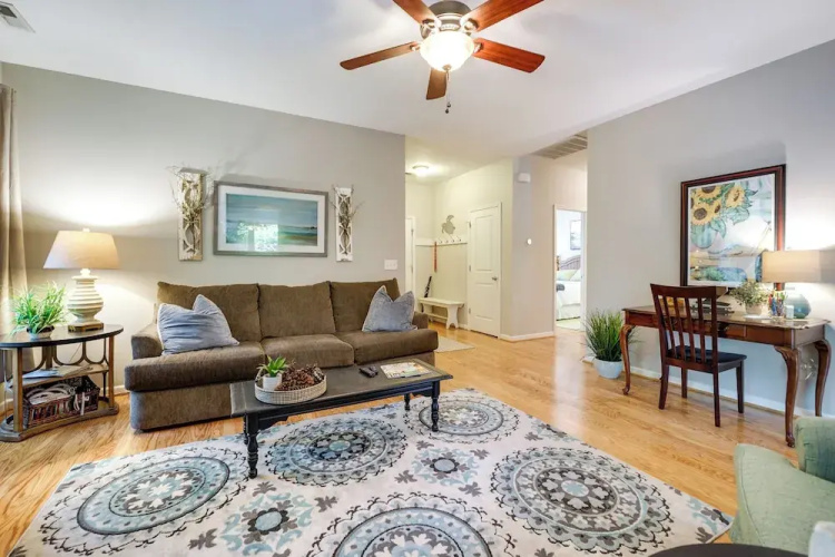 Charming Wilmington Home w/ Patio ~ 7 Mi to Beach!