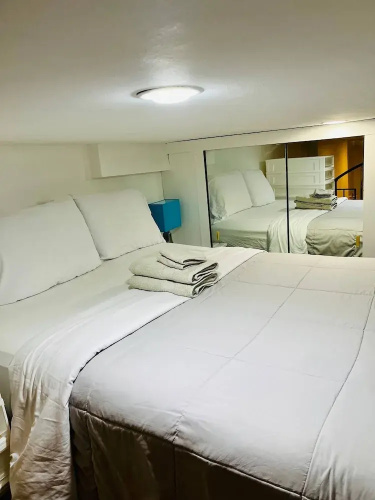 Charming Studio Half Block To Central Park Uws