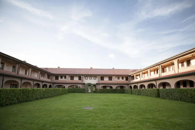Borgo Degli Olivi