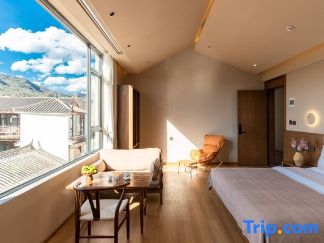 Standard Double room with view