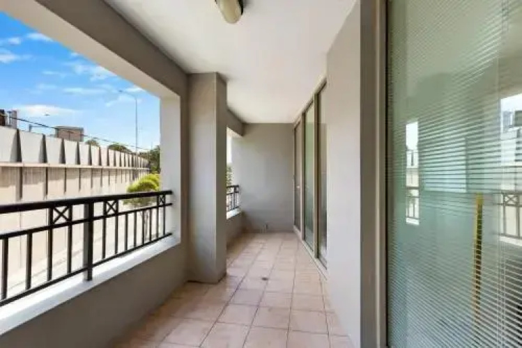 Woolloomooloo Self Contained Modern Apartment