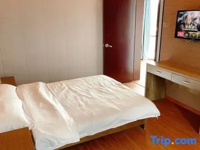 Business Quadruple Suite