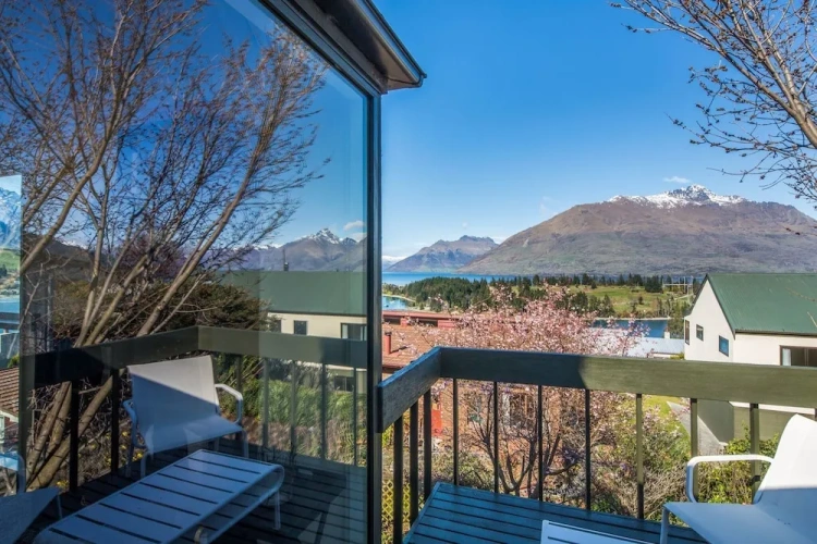 3 Bedrooms Standard Duplex room with balcony