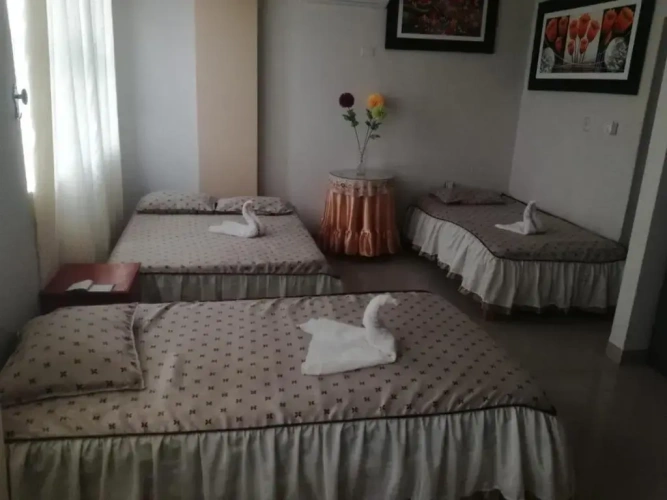 Standard Triple room