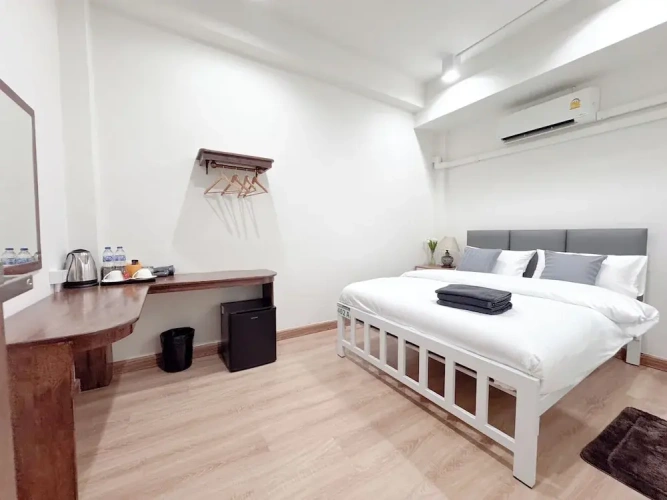 No Window Double room