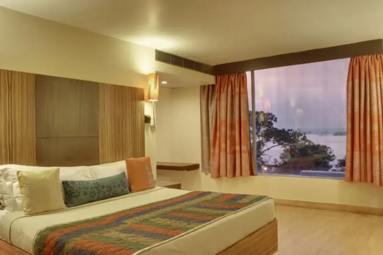 Residence Hotel Hyderabad