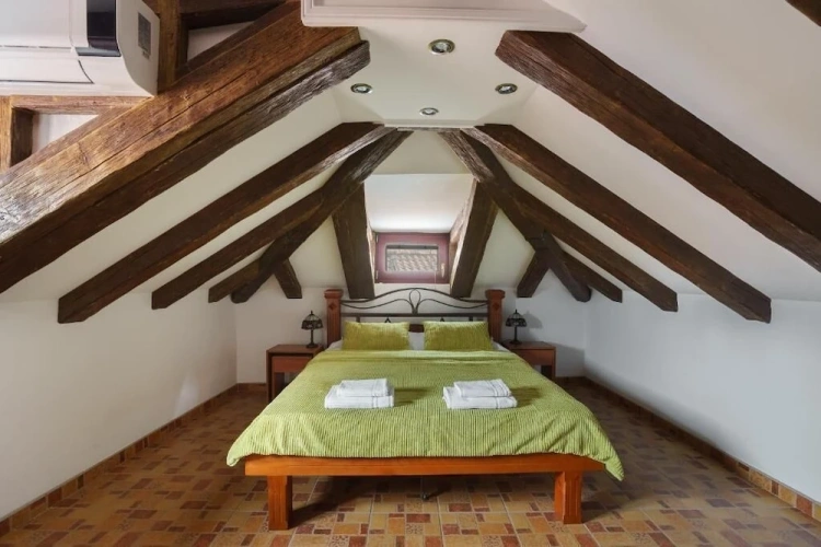 Standard Duplex room