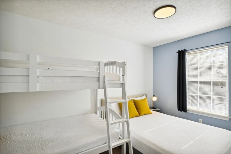 Baberville By Book That Condo