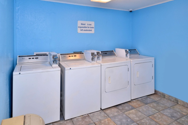 Americas Best Value Inn & Suites Jackson, Mi photo 14
