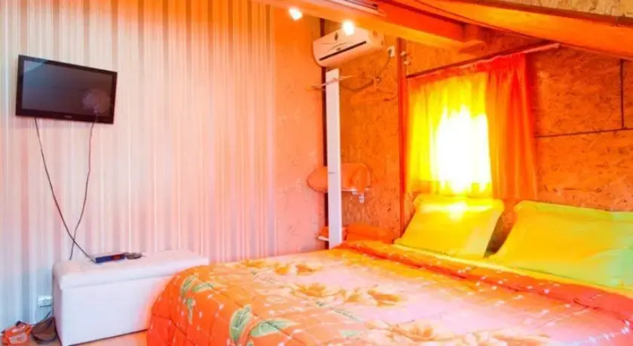 Orange Flower Apartments