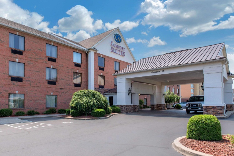 Quadruple Suite