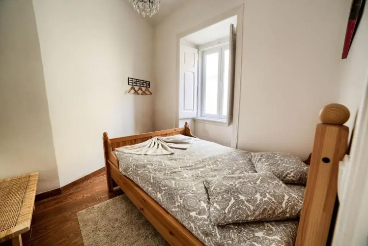 Pantheon Apartment