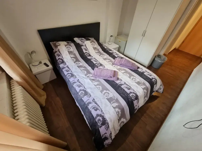 Room-double Room With Air Conditioning -
