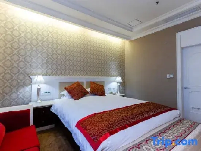 Deluxe Double Suite