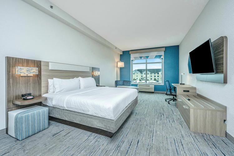 Holiday Inn Express And Suites Charleston Arpt Con photo 6
