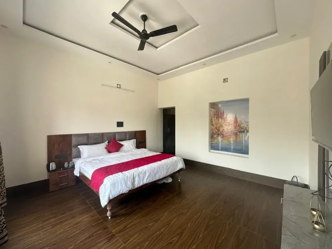 Geetatri Luxury Homestay