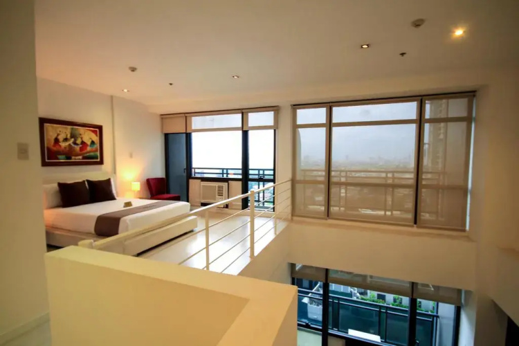 SIGLO SUITES @ The Gramercy Residences