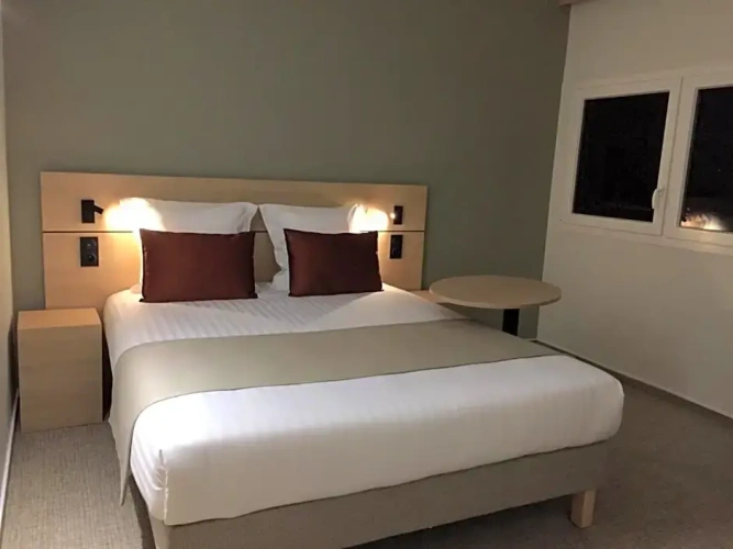 Standard Double Family room with street view