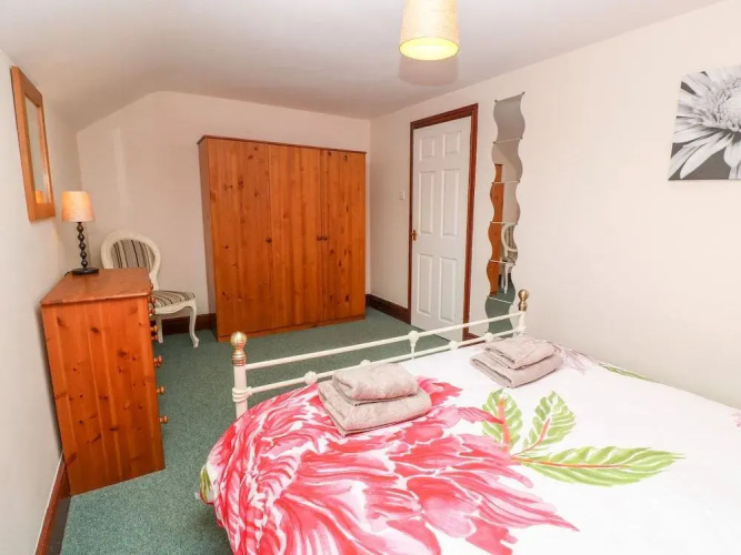 Mossley Cottage
