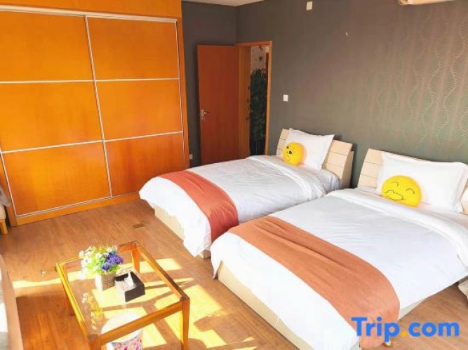 2 Bedrooms Deluxe Family Suite