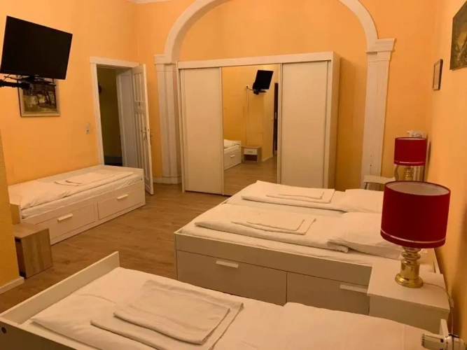 Standard Quadruple room