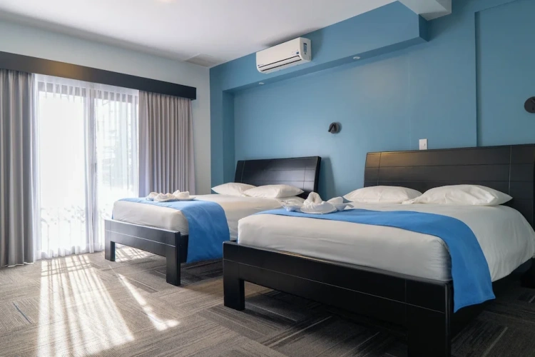 Superior Quadruple room with balcony