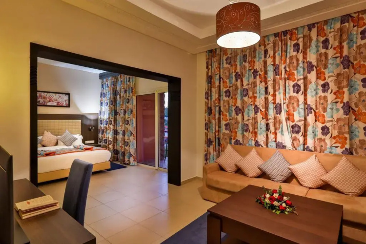 Zephyr Hotel Club Resort and Spa