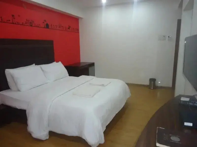 Monteria Resort