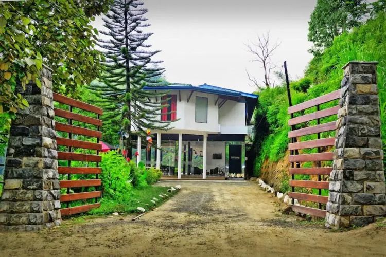 Ella's Edge Resort
