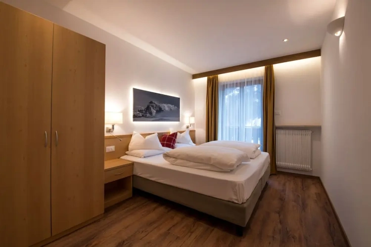 1 Bedroom Apartment with balcony