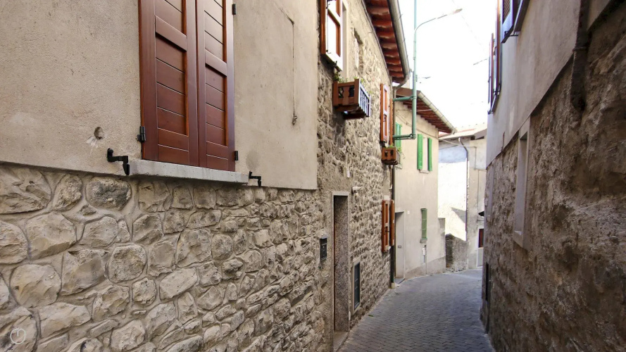 Santa Maria 37 - Nesso