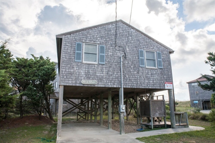3 Bedrooms Cottage