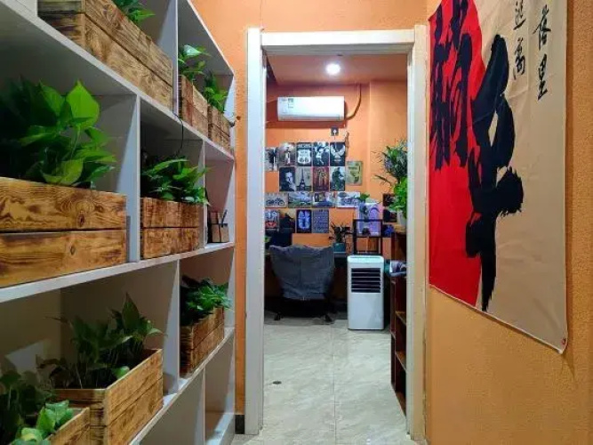 Huake Youth Hostel