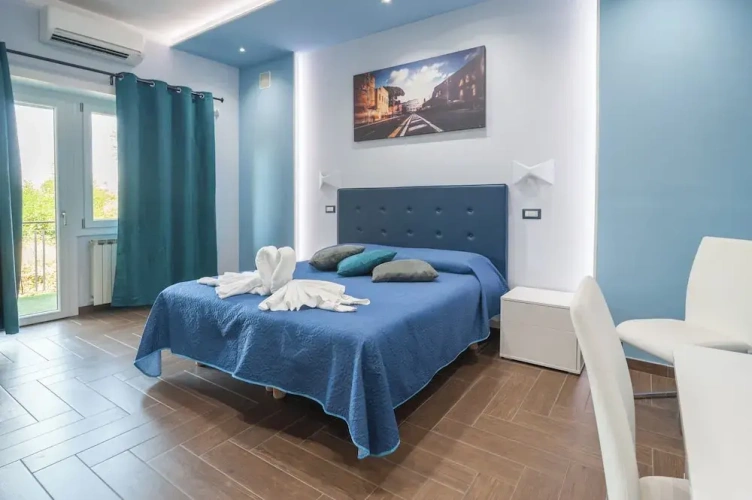 Deluxe Double room with balcony and with park view