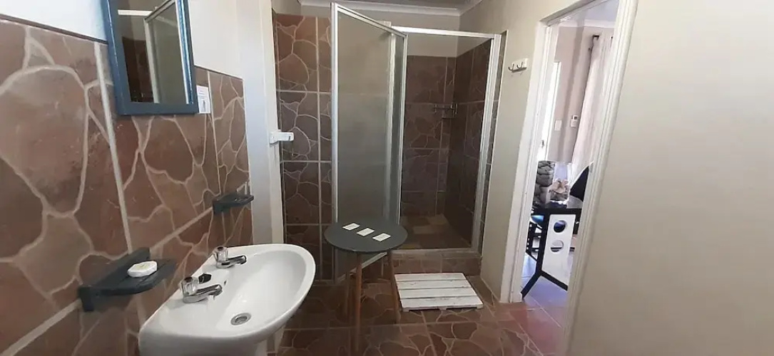 Potties Guest House